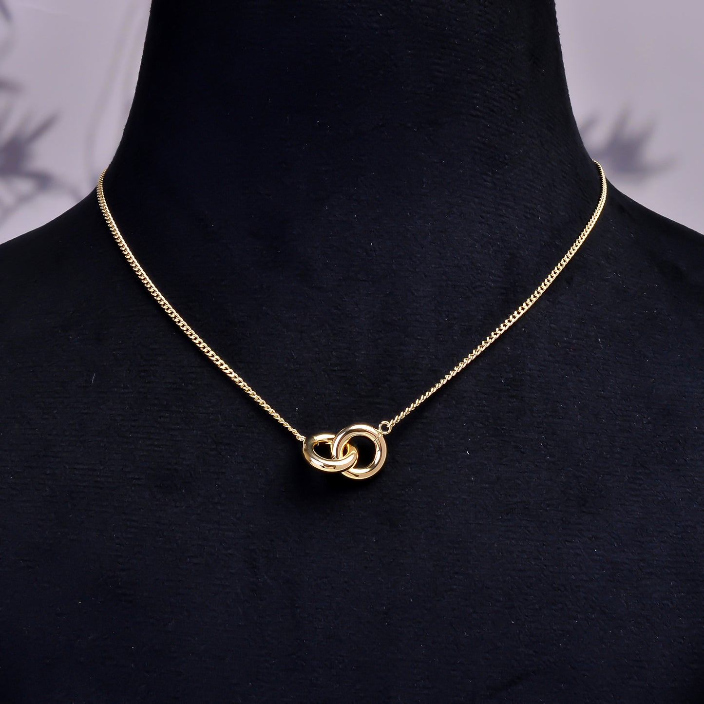 Interlocking Circle Necklace, Tiny Eternity necklace, Love Infinity Necklace, Adjustable Chain Necklace, love knot necklace, Gift for Her