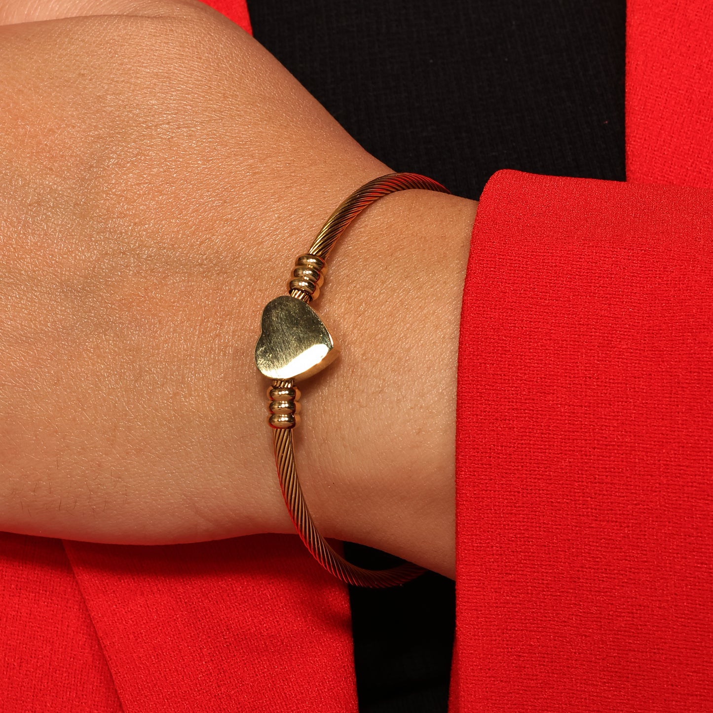 Heart Shape Bracelet, Twisted Cable Rope Cuff Bracelet, Handmade Gold Heart Kada, Adjustable Bracelet for Women, Wristwear Jewelry for Her