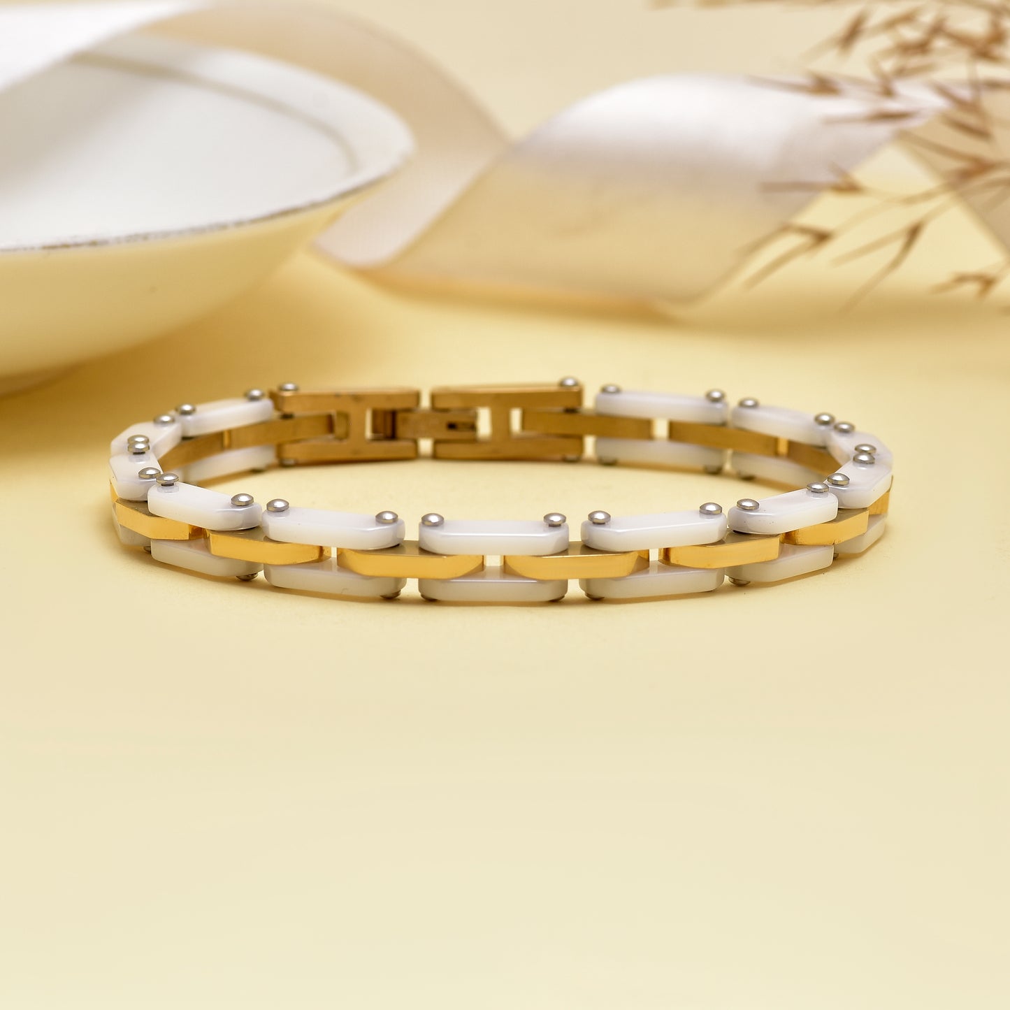 8 Inch White & Gold Stainless Steel Bracelet, Elegant Two Tone Link Bracelet, Modern Minimalist Unisex Jewelry