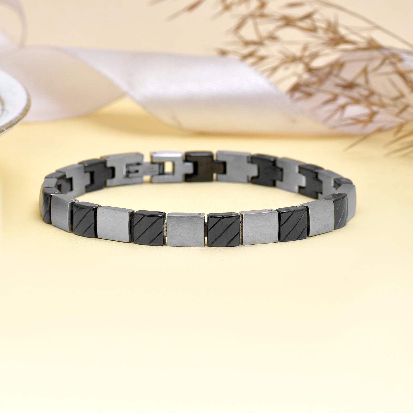 8 Inch Black & Silver Stainless Steel Bracelet, Geometric Link Bracelet, Modern Minimalist Unisex Jewelry