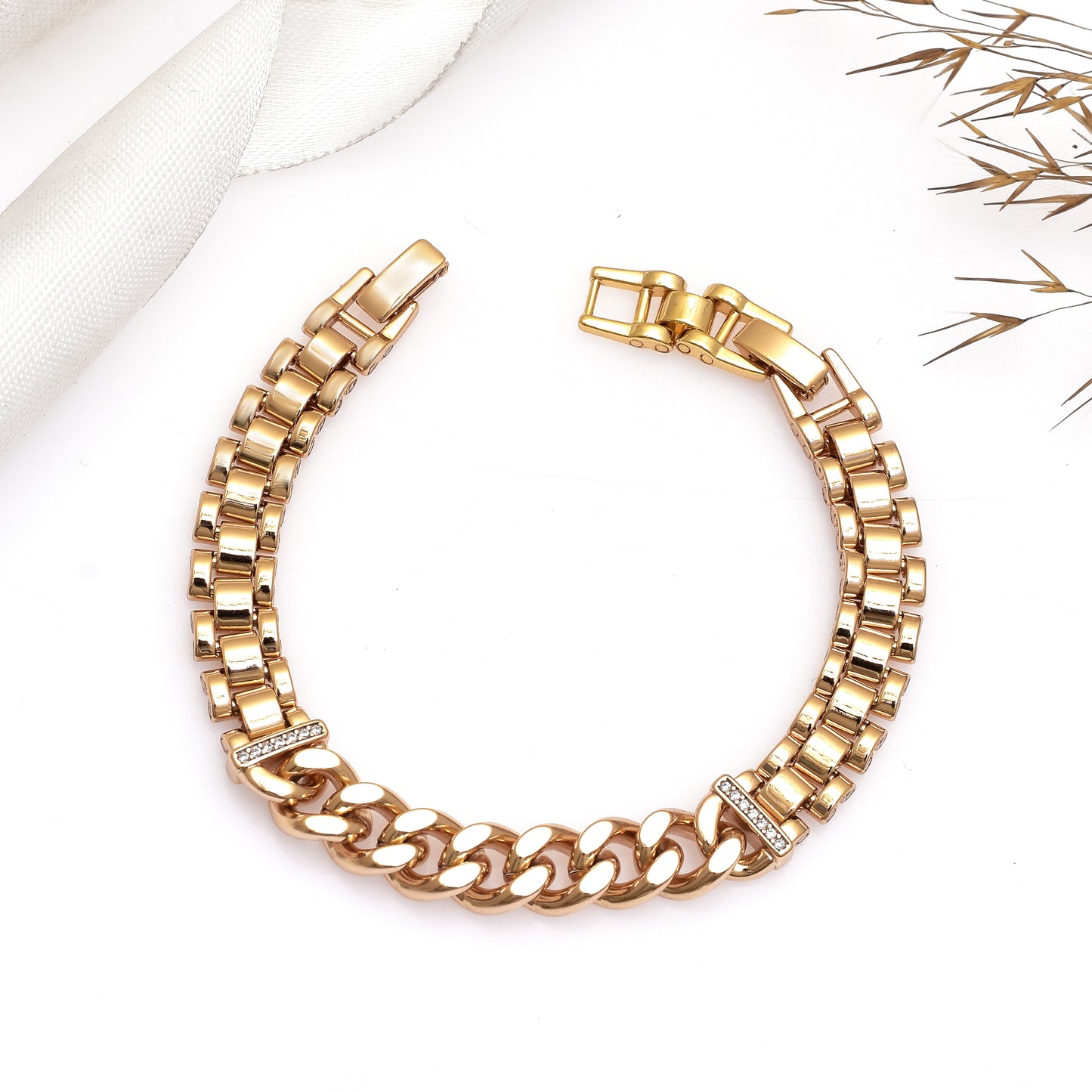 8 Inch Gold Cuban Link Bracelet with Crystal Accents, Stainless Steel Chunky Chain Bracelet, Elegant Statement Jewelry
