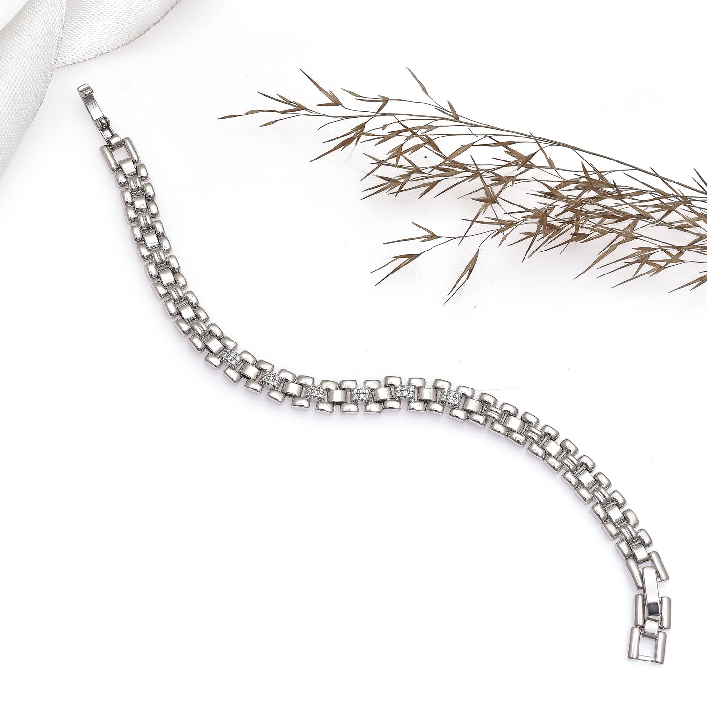 Vintage Brick Link Silver Plated Chain Bracelet - 7 Inch Statement Tennis Bracelet - Bold Unisex Chain Bracelet - Bikers Jewelry