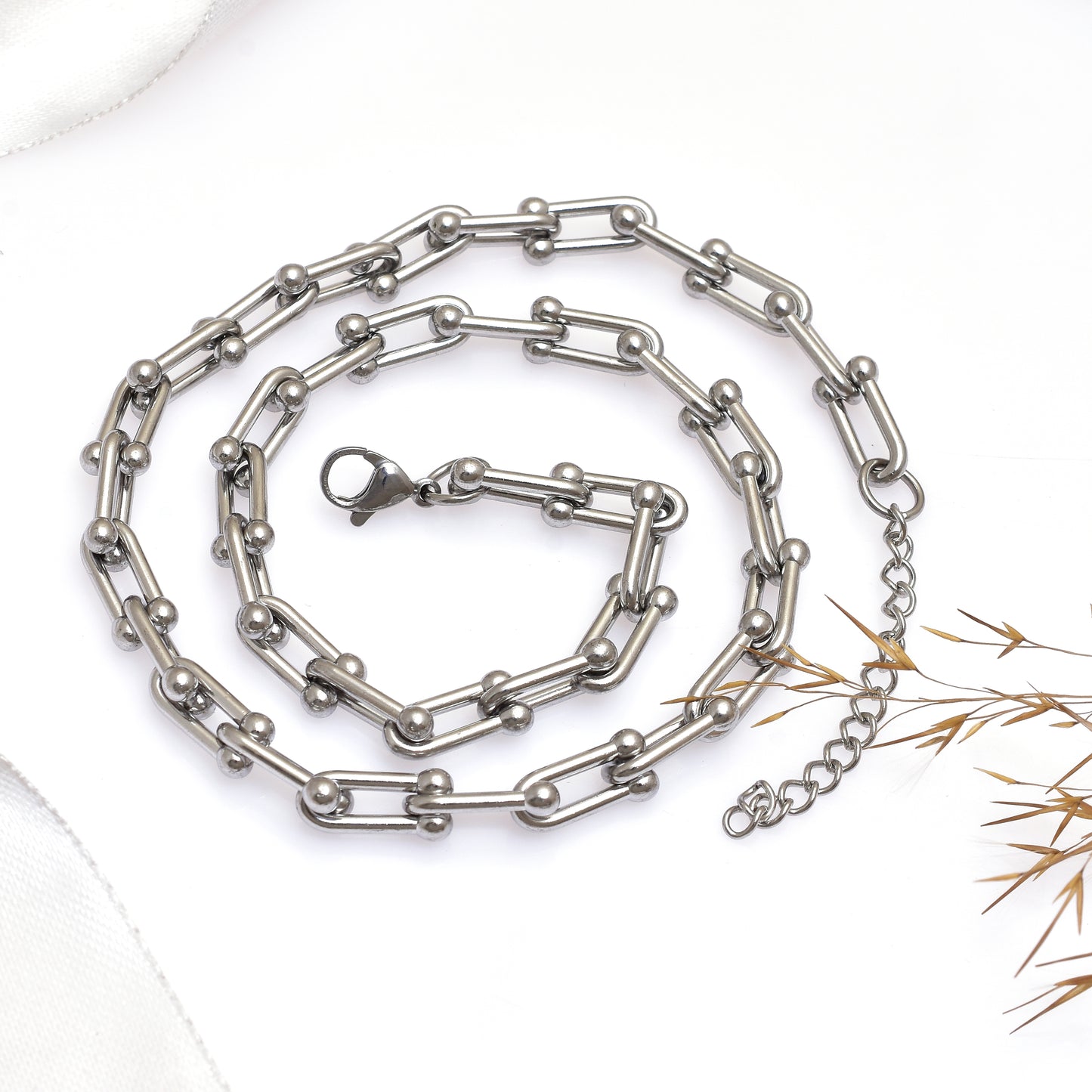 Chunky Link Chain Necklace, Minimalist Geometric Chain Necklace, Modern Statement Jewelry, Unisex Chain Necklace, Adjustable Necklace