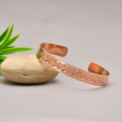Adjustable Copper Anatolim Kilim Bracelet, Tribal Print Engraved Copper Bracelet, Western Style Jewelry, Copper Cuff Bangle, Ideal for Gift