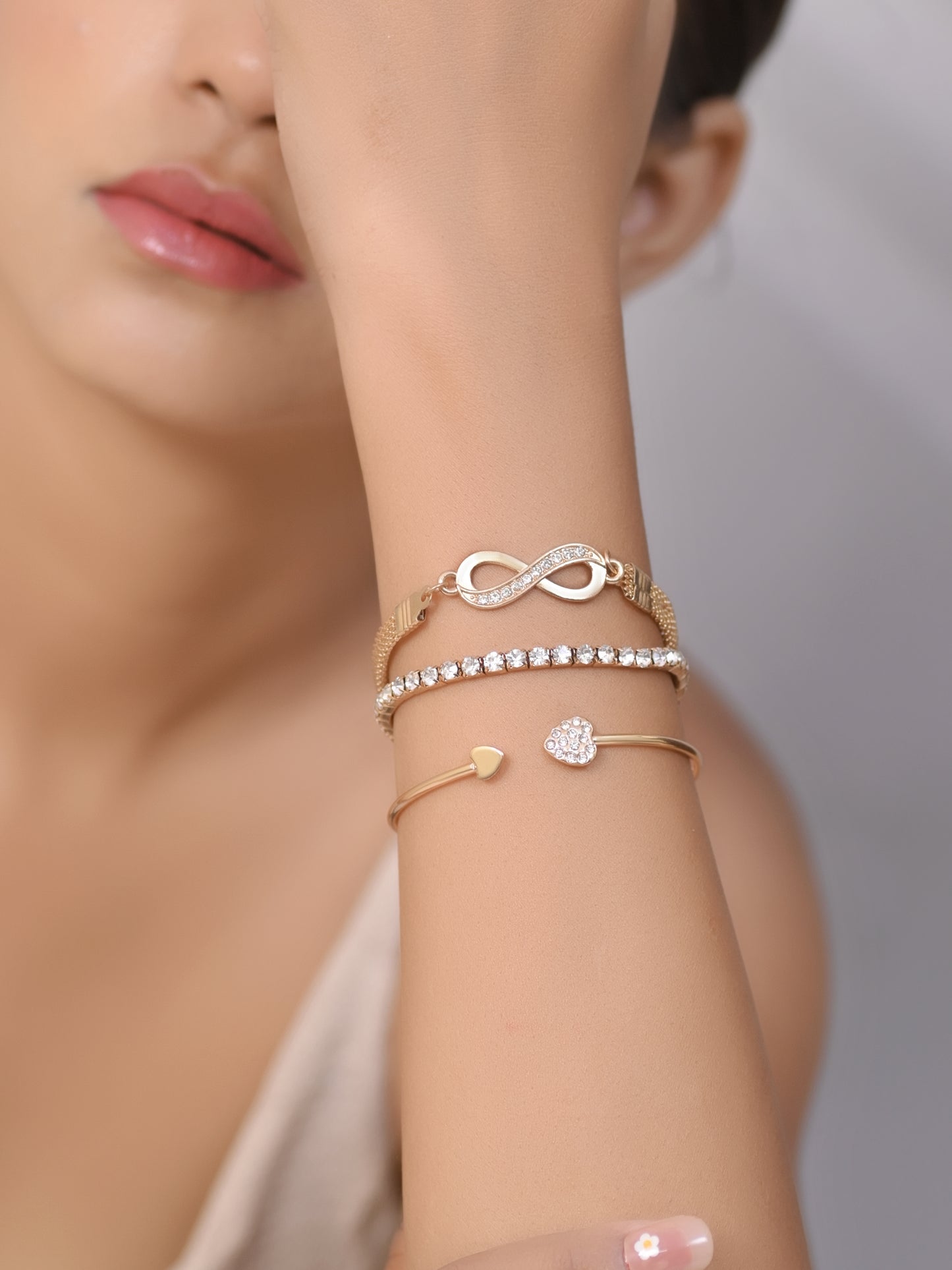 Infinity Bangle Bracelet Set of 3, Korean Bracelet Set, Multilayer Charm Bangle Adjustable Bracelet for Women and Girls, Tennis Bracelet