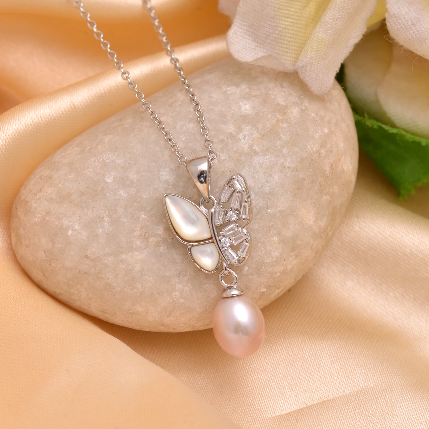 925 Sterling Silver Half Crystal Butterfly Pendant With Pearl Pendant Necklace
