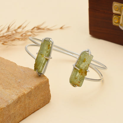 Raw Green Kyanite Gemstone Open Cuff Bracelet, 925 Sterling Silver Gemstone Rough Bangle, Adjustable Healing Stone Jewelry, Gift for Her
