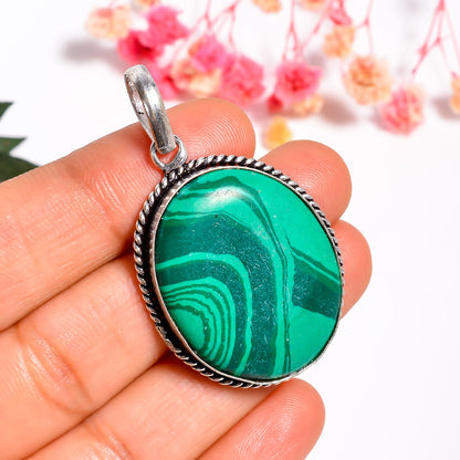 Malachite necklace, Green Malachite Oval Shape Pendant Necklace, Healing crystal necklace, Handmade Gemstone Pendant for Women
