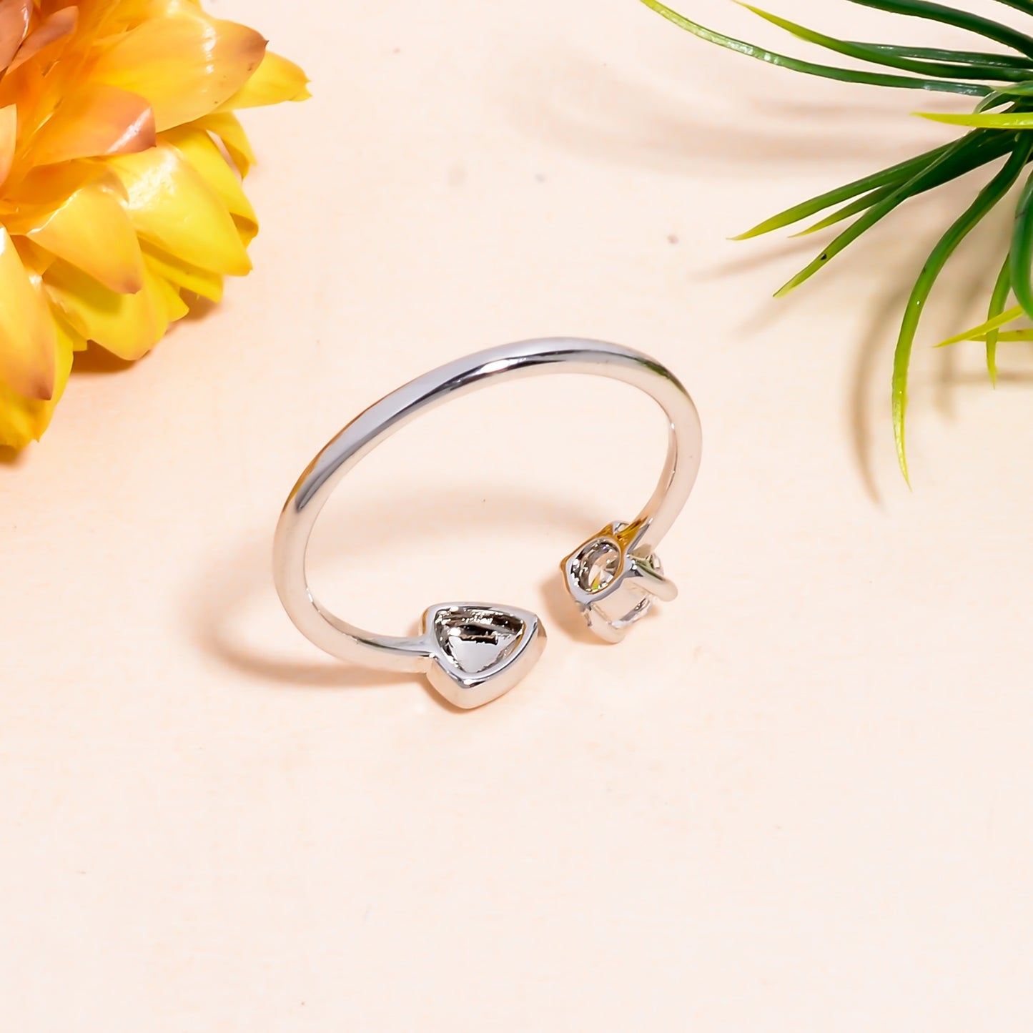 Silver Heart Ring, Open Band Adjustble Ring for Women, CZ Stone Dainty Love Ring, Minimalist Silver Tone Ring, Couple Jewelry, Gift for Her