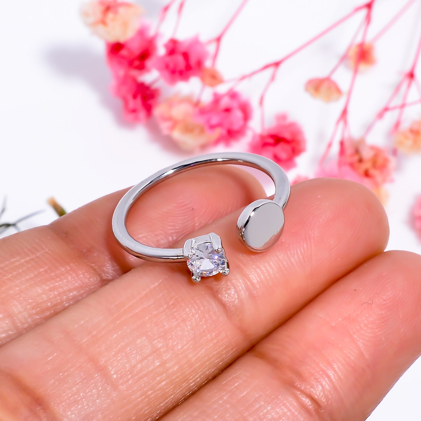 Gold Trove Adjustable Solitaire Round Open Ring for Women, Minimal Silver Band with Polished Circle Design, Elegant Everyday Jewelry Gift