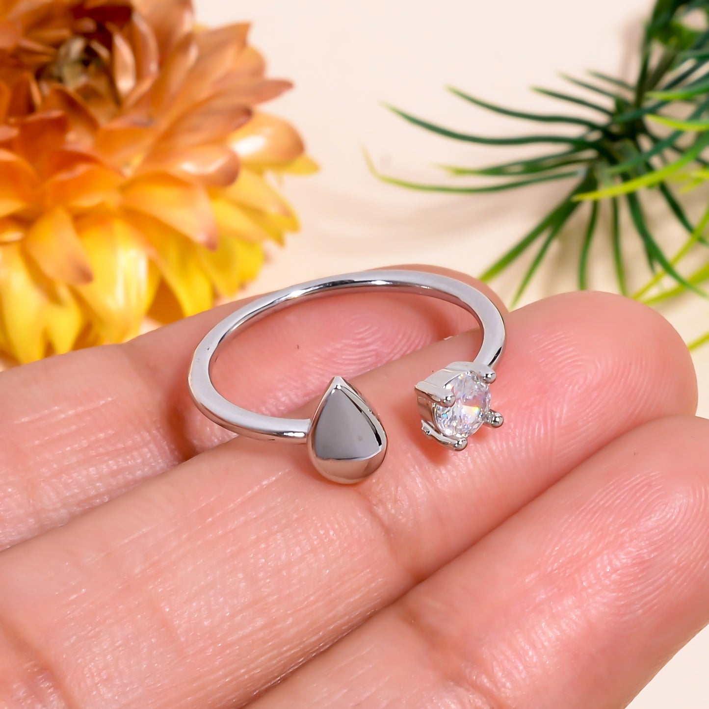 Teardrop & Solitaire Open Adjustable Ring for Women, Minimalist Silver Tone Ring, Dainty Everyday Jewelry Gift, Adjustable Promise Ring