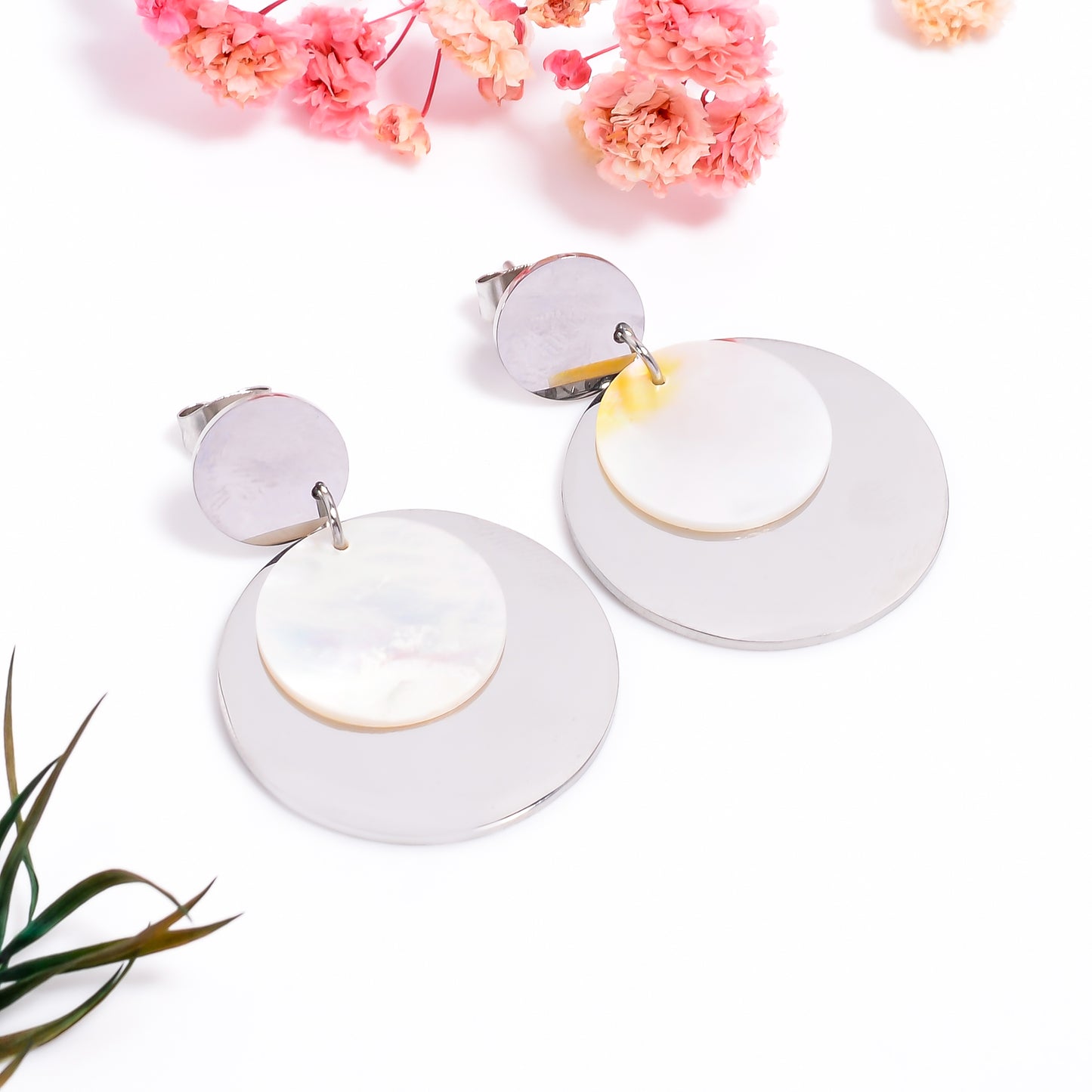Gold Mother of Pearl Earrings, Statement Disc Earrings, Pearl Inlay Shell Dangle Earrings, Chic Style Jewelry for Women, Gift for Her