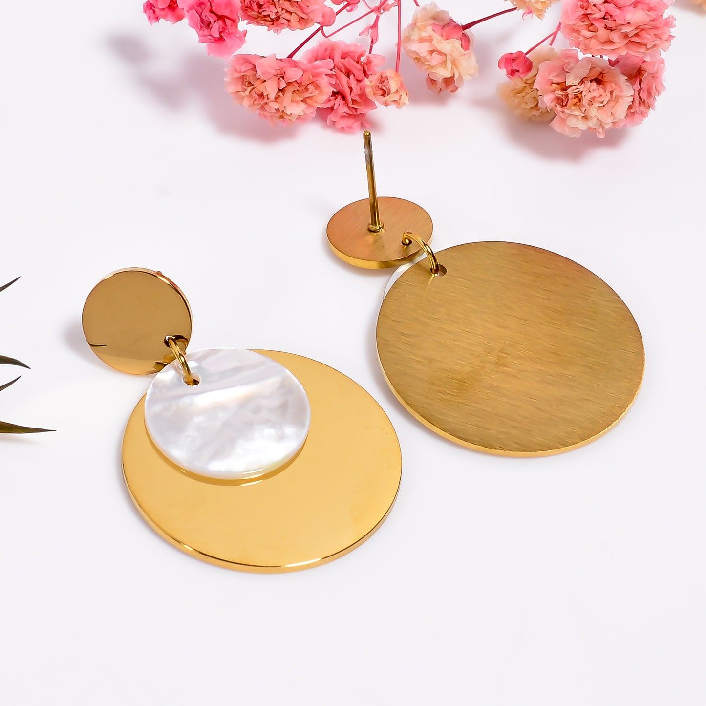 Gold Mother of Pearl Earrings, Statement Disc Earrings, Pearl Inlay Shell Dangle Earrings, Chic Style Jewelry for Women, Gift for Her