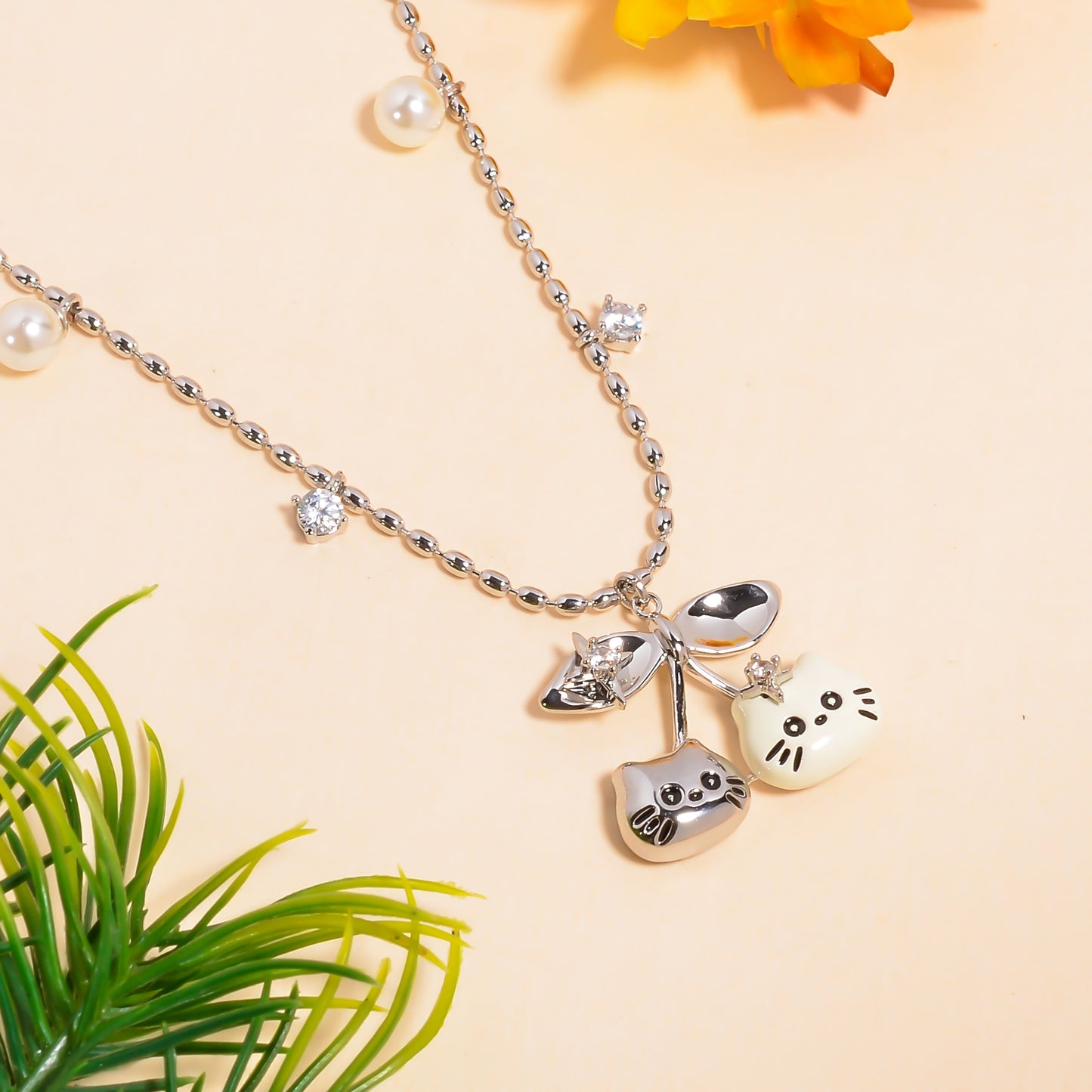 Cute Cat Pendant, Kitty Cat Chic Necklace, Dainty Cat Charm Pendant Chain, Enamel Charm, Pendant for Women, Kitten Necklace, Pet Lover Gift