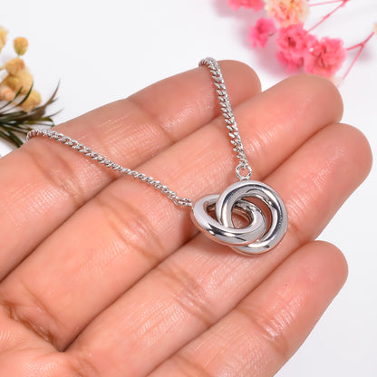 Interlocking Circle Necklace, Tiny Eternity necklace, Love Infinity Necklace, Adjustable Chain Necklace, love knot necklace, Gift for Her