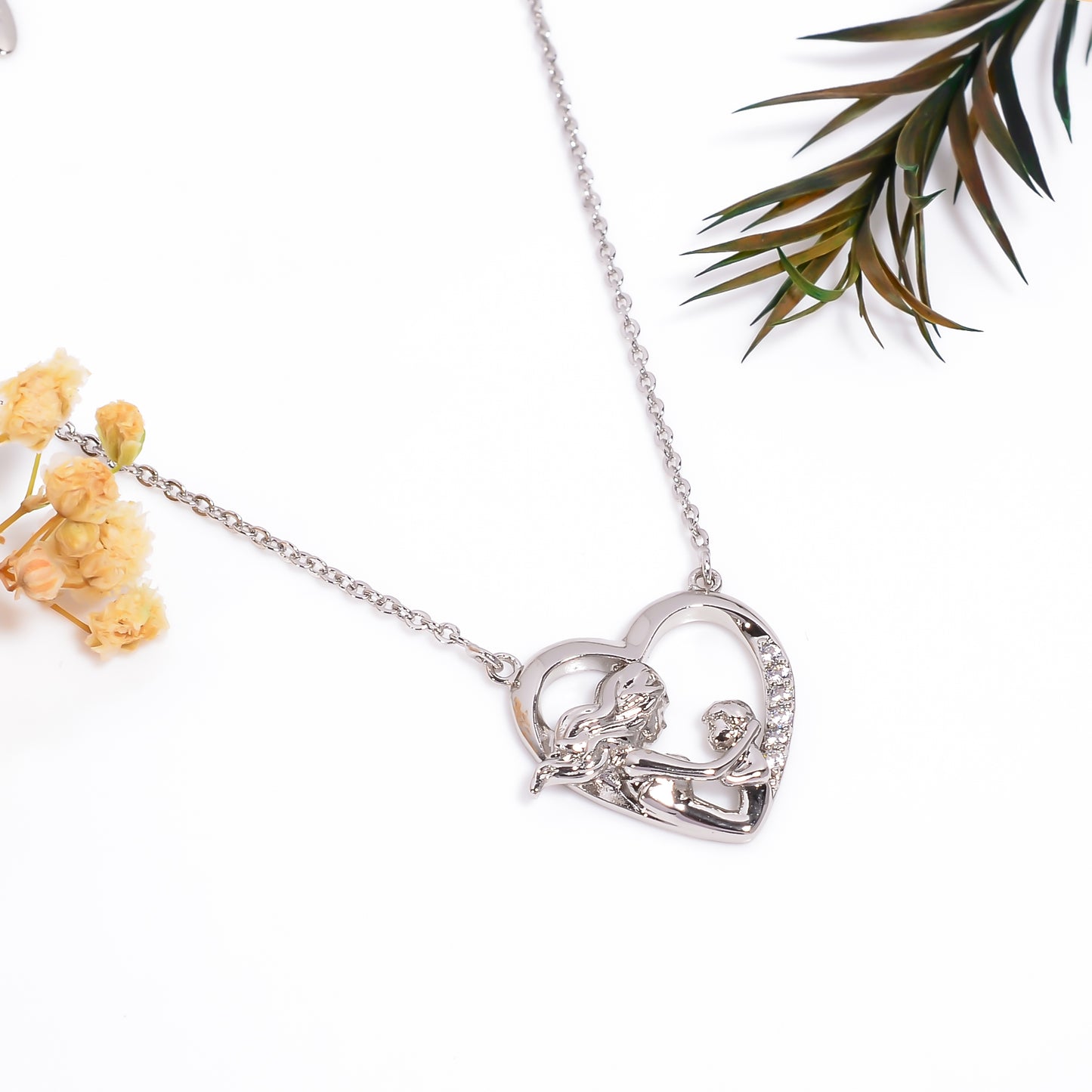 Mother's Love Heart Pendant Necklace, Mother's Day Gift, Gift for Mom, CZ Stone Heart Shape Pendant with Adjustable Chain, Gift for Mother