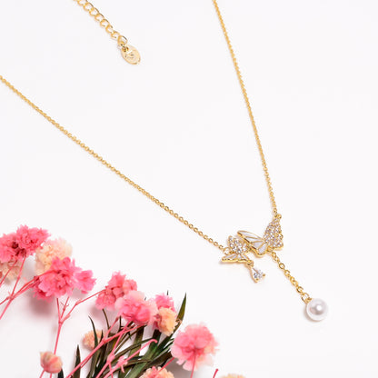 Butterfly Pendant, Tiny butterfly charm necklace, Butterfly Enamel Necklace, Adjustable Chain Necklace, Animal inspired Necklace for her