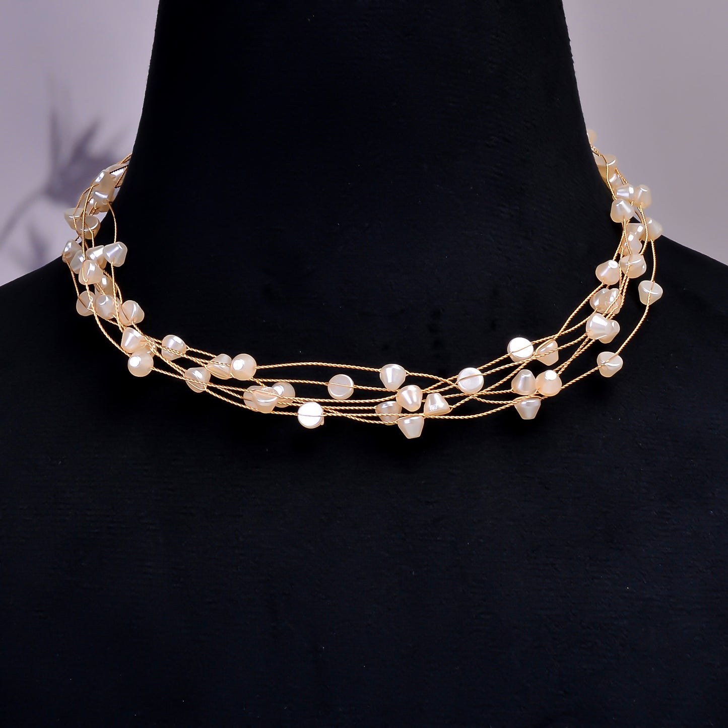 Women Choker Collar Necklace, Wire Wrapped Necklace, Mother of Pearl Beads Necklace, Handmade Necklace with Adjustable Chain, Mop Beads