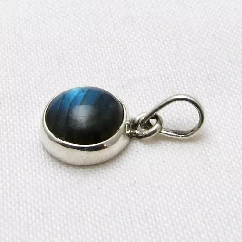 Labradorite Handmade Pendant 925 Sterling Silver Round Gemstone Women Gift Her